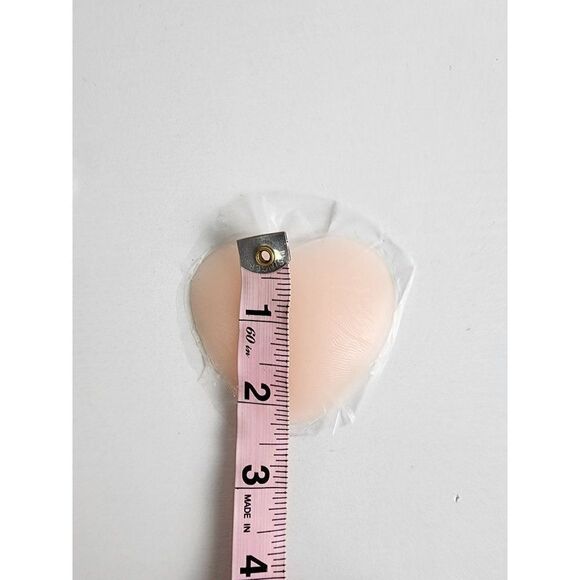 Heart Shaped Silicone Nipple Covers, Reusable, Pair - Picture 2 of 6